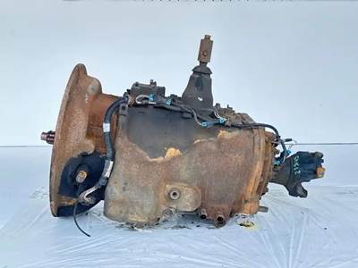 Eaton-Fuller FR15210B Transmission for a 2013 Mack CXU613