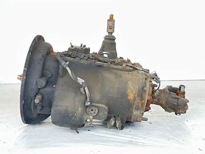 Eaton-Fuller FR15210B Transmission for a 2013 Mack CXU612