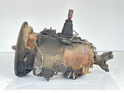 Eaton-Fuller FR15210B Transmission for a 2014 Mack CXU613T