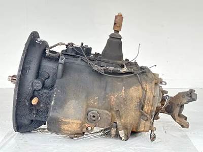 Eaton-Fuller FR15210B Transmission for a 2014 Mack CXU613T