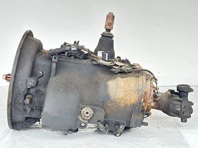 Eaton-Fuller FR15210B Transmission for a 2013 Mack CXU612