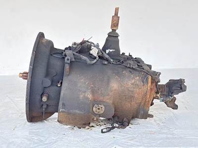Eaton-Fuller FR15210B Transmission for a 2013 Mack CXU612