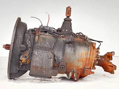 Eaton-Fuller FR16210BP Transmission for a 2013 Mack CXU612