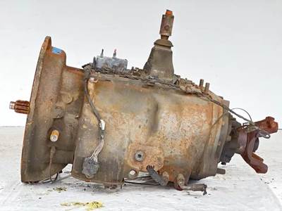 Eaton-Fuller FR16210BP Transmission for a 2013 Mack CXU612
