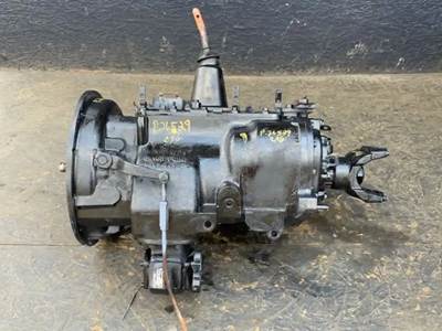 Eaton-Fuller FRF9210B Transmission for a 2008 International 7300