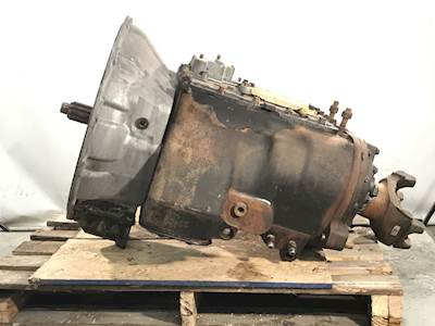 Eaton-Fuller FRM-15210B Transmission for a 2013 Freightliner Cascadia 125