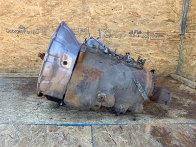 Eaton-Fuller FRM-15210B Transmission for a 2013 Volvo VNL