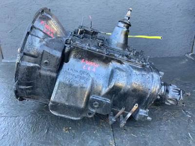 Eaton-Fuller FRM-15210B Transmission for a 2015 Freightliner Cascadia 125