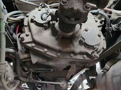 Eaton-Fuller FRM-15210B Transmission for a 2015 Freightliner Cascadia 125