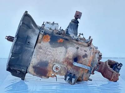 Eaton-Fuller FRM-15210B Transmission for a 2014 Volvo VNL