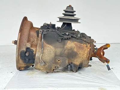 Eaton-Fuller FRM-15210B Transmission for a 2013 Mack CXU613