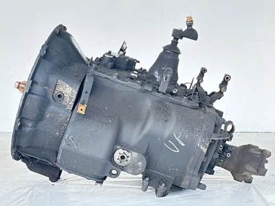 Eaton-Fuller FRM-15210B Transmission for a 2015 Freightliner Cascadia 113