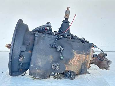 Eaton-Fuller FRM-15210B Transmission for a 2013 Mack CXU613