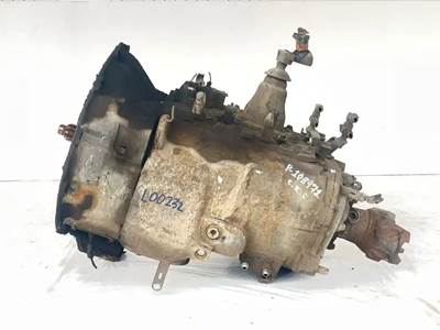 Eaton-Fuller FRM-15210B Transmission for a 2015 Freightliner Cascadia 113