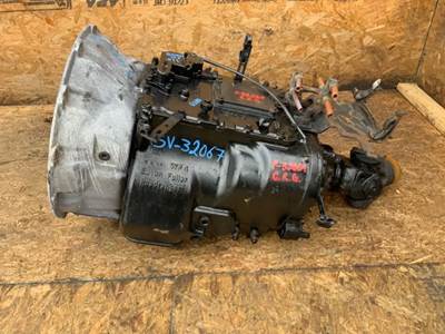 Eaton-Fuller FRO-14210C Transmission for a 2013 Freightliner Cascadia 113