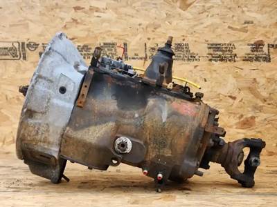 Eaton-Fuller FRO-14210C Transmission for a 2015 Freightliner Cascadia 125