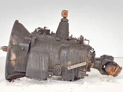 Eaton-Fuller FRO-14210C Transmission for a 2006 Volvo VNM
