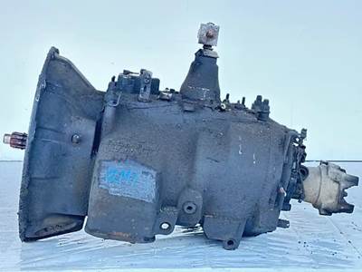 Eaton-Fuller FRO-14210C Transmission for a 2006 Volvo VNM
