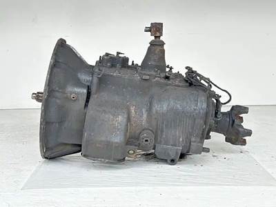 Eaton-Fuller FRO-14210C Transmission for a 2006 Volvo VNM