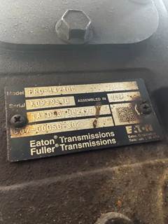 Eaton-Fuller FRO-14210C Transmission for a 2013 Freightliner Cascadia 125