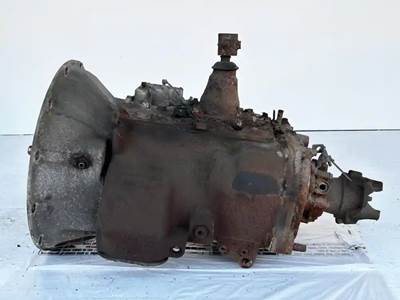 Eaton-Fuller FRO13210C Transmission for a 2003 Volvo VNM