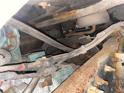 Eaton-Fuller FRO14210C Transmission for a 2006 Volvo VNM