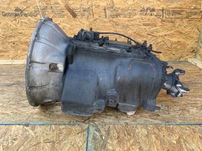 Eaton-Fuller FRO14210C Transmission for a 2006 Volvo VNM