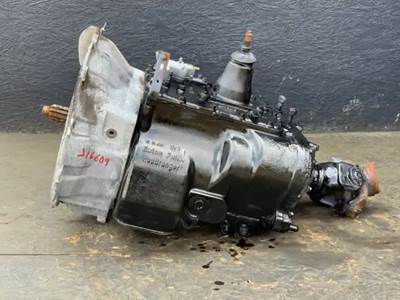 Eaton-Fuller FRO14210C Transmission for a 2013 Freightliner Cascadia 125