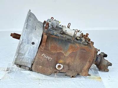 Eaton-Fuller FRO14210C Transmission for a 2015 Freightliner Cascadia 113