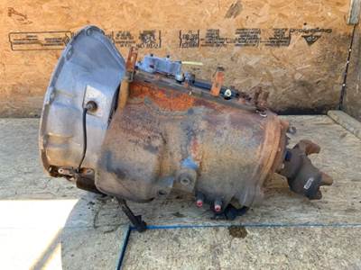 Eaton-Fuller FRO15210C Transmission for a 2011 Freightliner Cascadia 125
