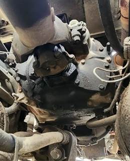 Eaton-Fuller FRO15210C Transmission for a 2000 Kenworth T800