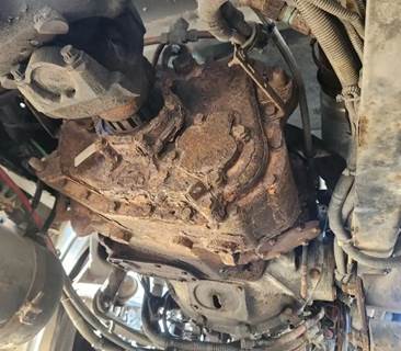 Eaton-Fuller FRO15210C Transmission for a 2007 Freightliner Columbia 112