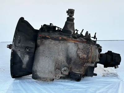 Eaton-Fuller FRO15210C Transmission for a 2007 Volvo VNM