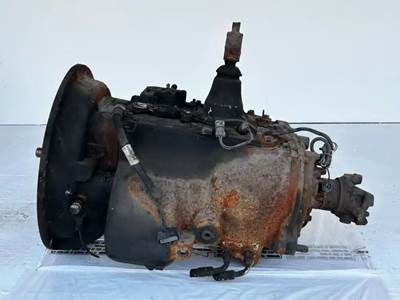 Eaton-Fuller FRO15210C Transmission for a 2011 Mack CXU612