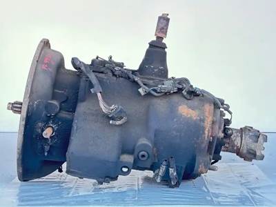 Eaton-Fuller FRO15210C Transmission for a 2011 Mack CXU612