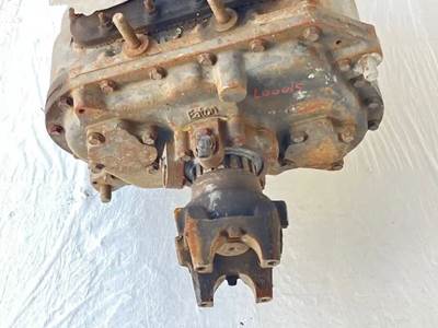 Eaton-Fuller FRO15210C Transmission for a 2007 Peterbilt 379