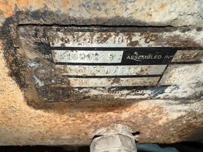 Eaton-Fuller FRO15210C Transmission for a 2015 Mack CXU613