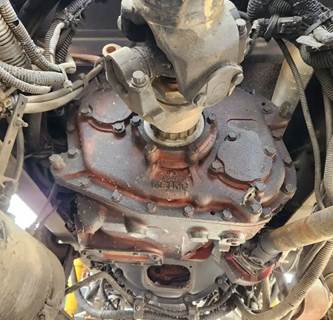 Eaton-Fuller FRO15210C Transmission for a 2006 Freightliner Columbia 112