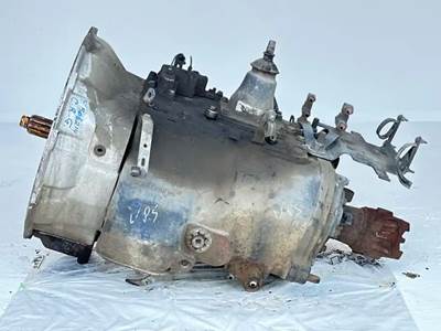 Eaton-Fuller FRO15210C Transmission for a 2012 Freightliner Cascadia 113