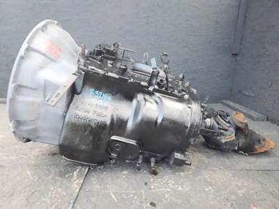 Eaton-Fuller FRO16210B Transmission for a 2016 Freightliner Cascadia 125