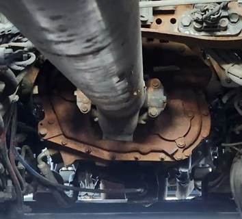 Eaton-Fuller FRO16210C Transmission for a 2013 Volvo VNL