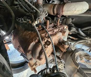 Eaton-Fuller FRO16210C Transmission for a 2013 Kenworth T660