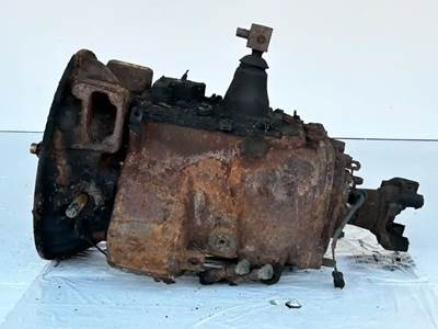 Eaton-Fuller FRO16210C Transmission for a 2006 Mack CXN612
