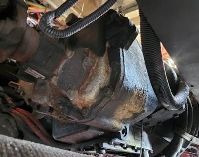 Eaton-Fuller FRO16210C Transmission for a 2012 Kenworth T660