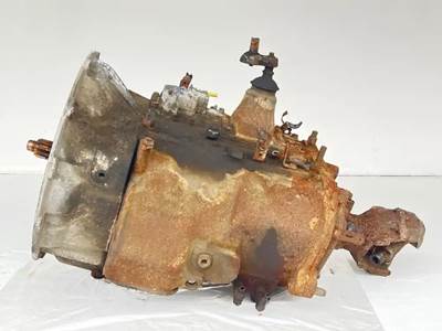 Eaton-Fuller FRO16210C Transmission for a 2014 Freightliner Cascadia 125