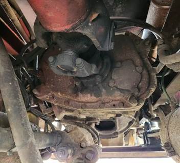 Eaton-Fuller FRO16210C Transmission for a 2007 Freightliner Columbia 120