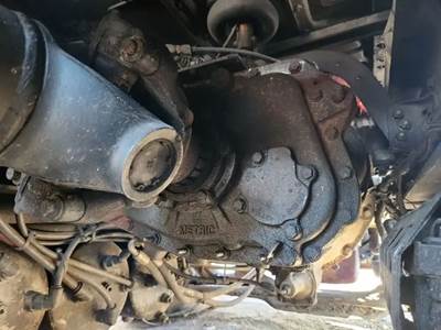 Eaton-Fuller FRO16210C Transmission for a 2015 Volvo VNL