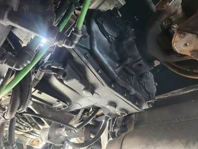 Eaton-Fuller FRO16210C Transmission for a 2014 Freightliner Cascadia 125