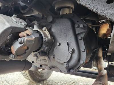 Eaton-Fuller FROF14210C Transmission for a 2005 International 4400
