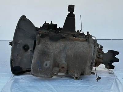 Eaton-Fuller FROF15210C Transmission for a 2006 Volvo VNM